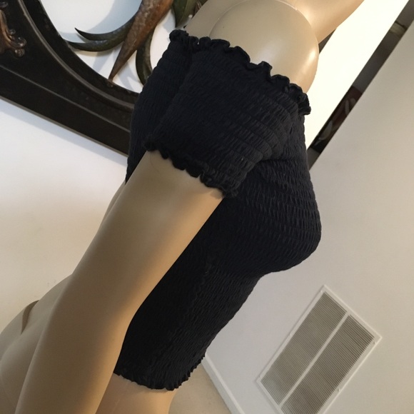 Hollister Off the Shoulder Crinkle Black Stretchy Sexy Top Small - Picture 4 of 9